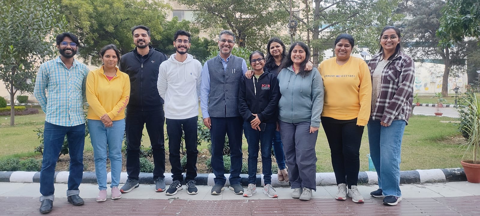 Group photograph of the Structural Biology and Genome Informatics Lab